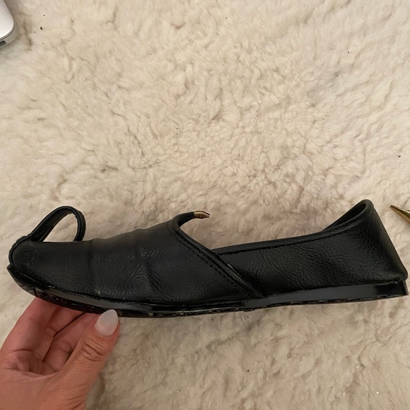 Black Avant Garde Camel Leather Genie Shoes - Picture 7 of 9